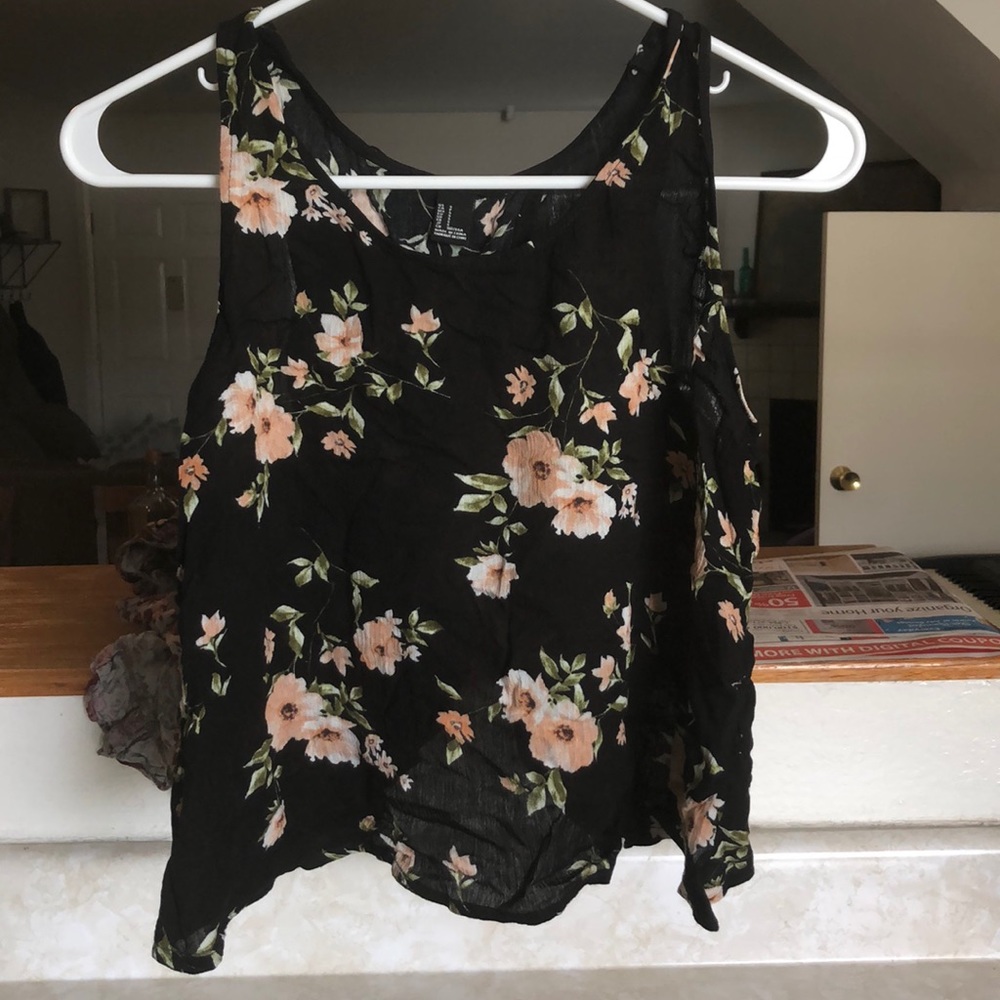 Floral top